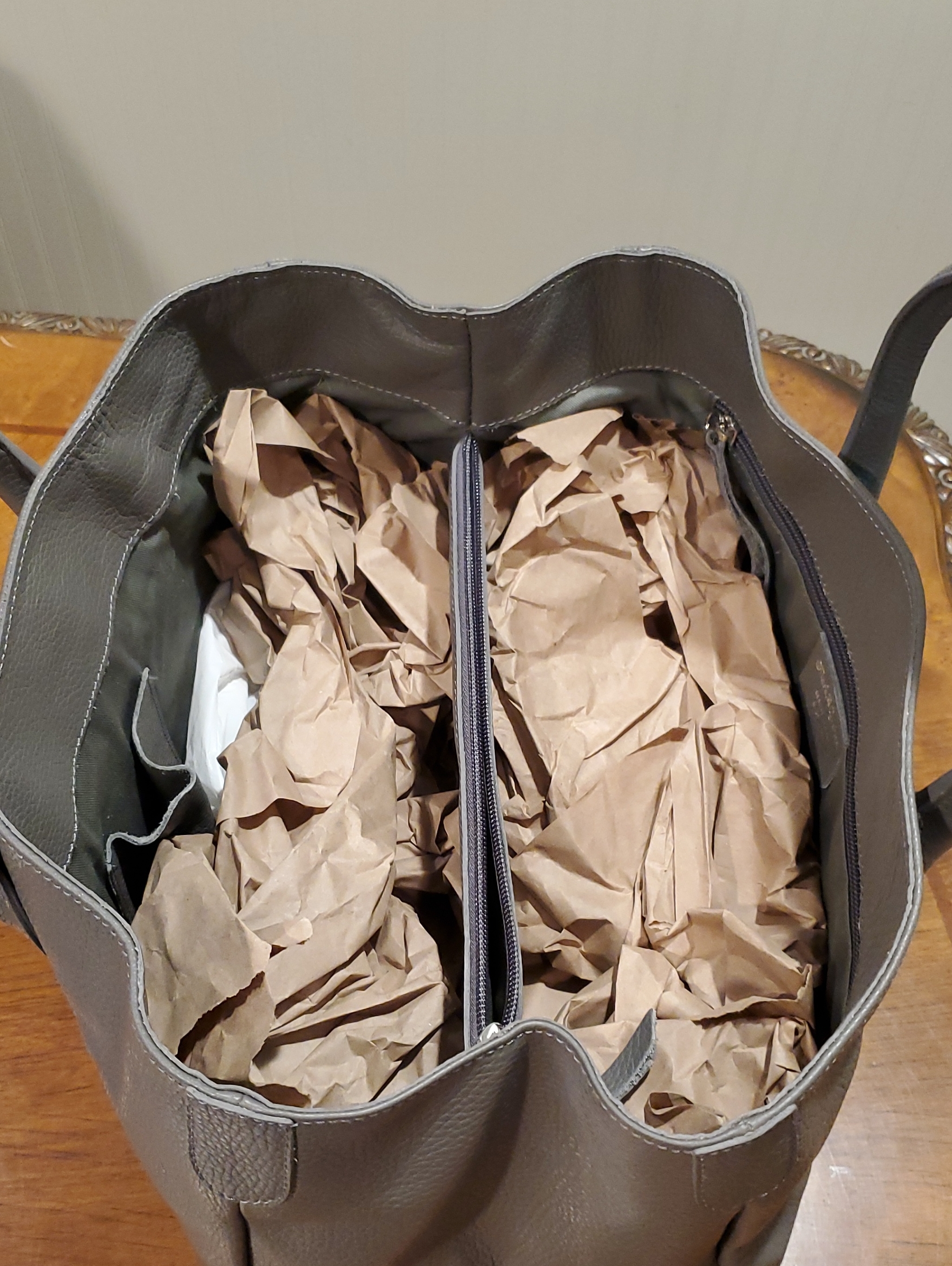 Like New Mark & Graham Elisabetta Slouch Bag — image 8 of 8